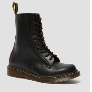 Dr martens 1490 made in England’s